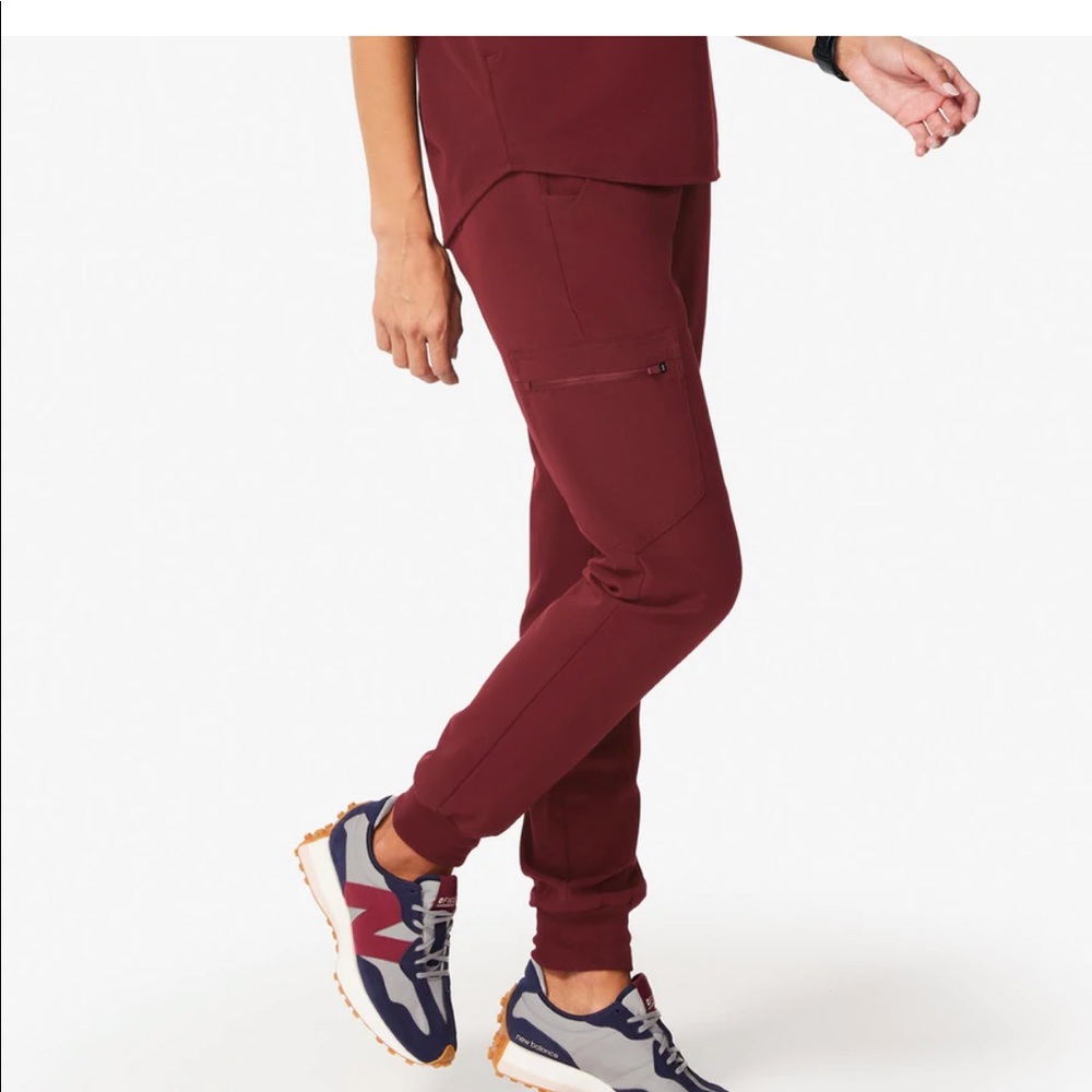 Figs Women's Burgundy Track Joggers